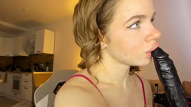 lit asella online show from 01/07/26, 09:14