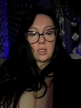 AnnaAnn online show from 09/27/25, 02:39