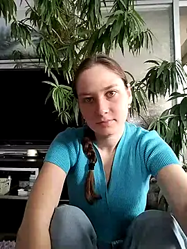 Snapshot of MollyBrams chatting on 09/13/25, 04:01 MollyBrams online show from 09/13/25, 04:01