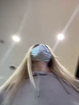 Snapshot of Charming_Ritta chatting on 02/10/25, 04:19 Charming Ritta online show from 02/10/25, 04:19