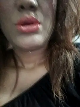 Indianpleasure300 online show from 03/01/25, 08:21