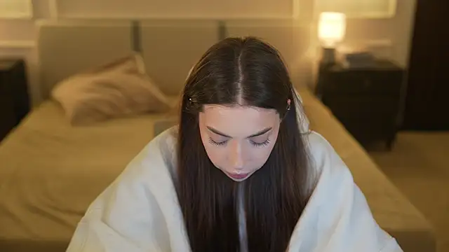 Kate054 online show from 10/12/25, 10:16