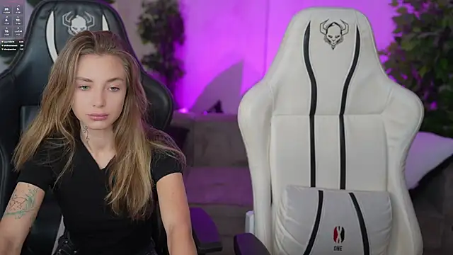 Kisasolo online show from 09/13/25, 02:50