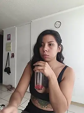 Snapshot of Diosagata chatting on 07/02/26, 03:29 Diosagata online show from 07/02/26, 03:29
