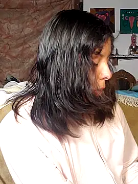 Snapshot of Diosagata chatting on 10/01/25, 03:33 Diosagata online show from 10/01/25, 03:33