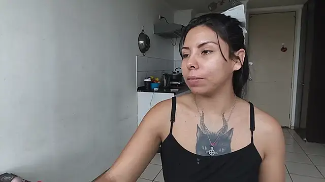Snapshot of Diosagata chatting on 07/16/26, 04:37 Diosagata online show from 07/16/26, 04:37