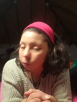 Snapshot of Diosagata chatting on 10/27/25, 02:12 Diosagata online show from 10/27/25, 02:12