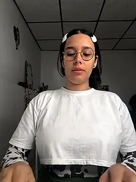 Annya-sweet online show from 01/17/26, 02:53