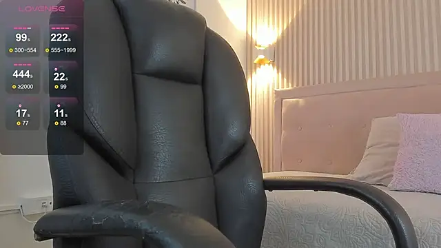 Snapshot of Sooffii_1 chatting on 03/21/25, 07:13 Sooffii 1 online show from 03/21/25, 07:13