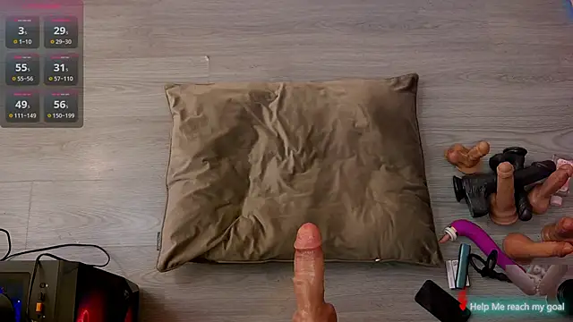 Redhead Shark new online show from 10/05/25, 12:18