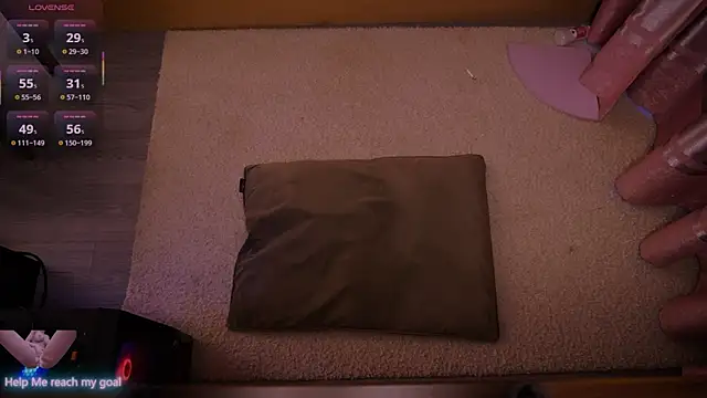 Redhead Shark new online show from 12/19/25, 01:02