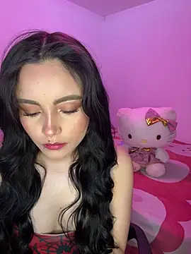 Snapshot of salome_polaniiee chatting on 06/26/26, 05:13 salome polaniiee online show from 06/26/26, 05:13