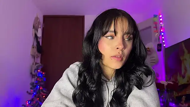 salome polaniiee online show from 11/30/25, 06:14