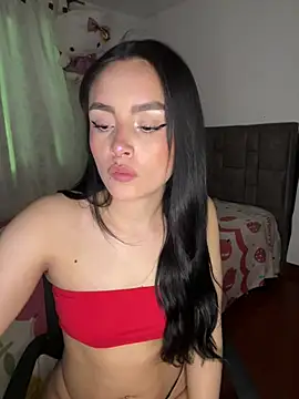 salome polaniiee online show from 04/05/26, 06:36