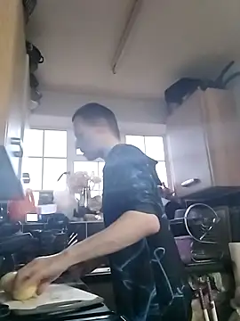 Erimyka online show from 02/28/26, 05:23