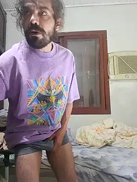 Snapshot of CrisSexShy chatting on 10/10/25, 04:57 CrisSexShy online show from 10/10/25, 04:57