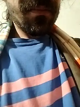 Snapshot of CrisSexShy chatting on 09/21/25, 03:55 CrisSexShy online show from 09/21/25, 03:55