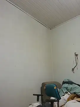 CrisSexShy online show from 04/07/26, 12:45