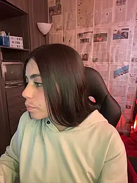 i am nina  online show from 02/04/26, 08:48