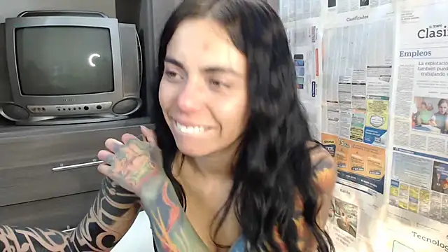 Snapshot of i_am_nina_ chatting on 02/25/25, 04:46 i am nina online show from 02/25/25, 04:46