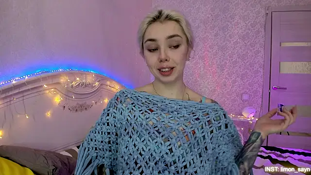 LillyMoure  online show from 02/02/26, 11:37