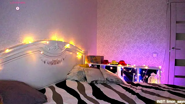 LillyMoure  online show from 02/17/26, 11:13