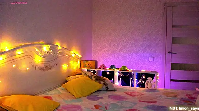 LillyMoure  online show from 03/03/26, 11:12