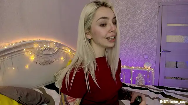 LillyMoure  online show from 02/03/26, 02:53