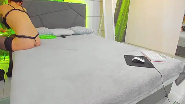 VeraWatts online show from 04/08/26, 12:45