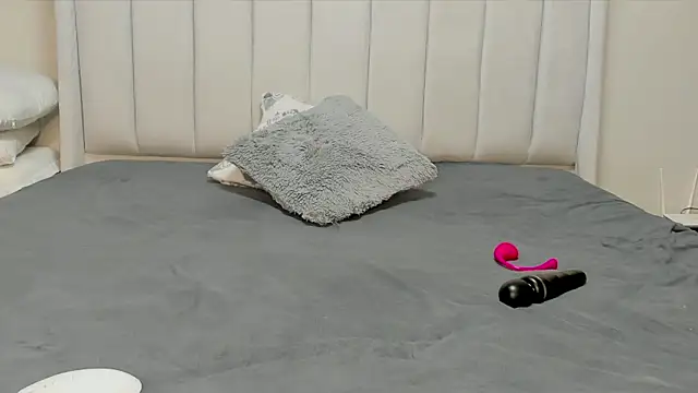  heavenlysent online show from 04/01/26, 01:30