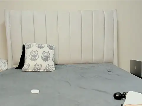  heavenlysent online show from 11/15/25, 03:54