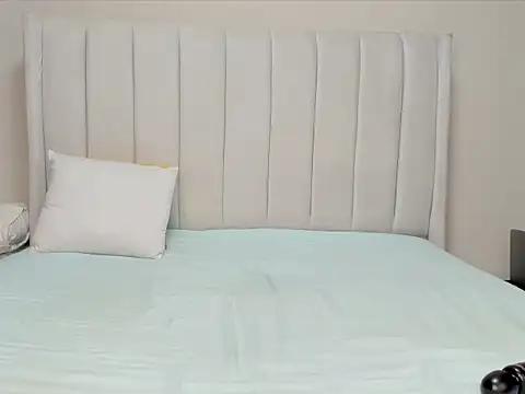  heavenlysent online show from 10/31/25, 04:20