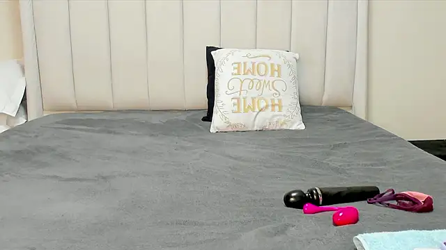  heavenlysent online show from 02/16/26, 02:54