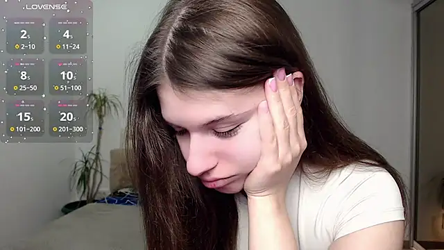 Snapshot of SayMeow_ chatting on 02/22/25, 08:42 SayMeow online show from 02/22/25, 08:42