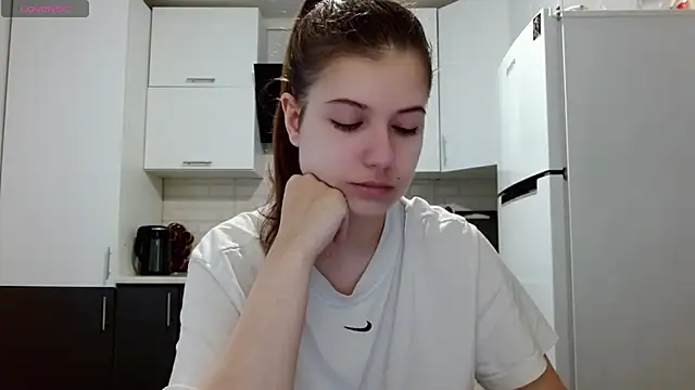 Snapshot of SayMeow_ chatting on 06/11/26, 05:59 SayMeow online show from 06/11/26, 05:59