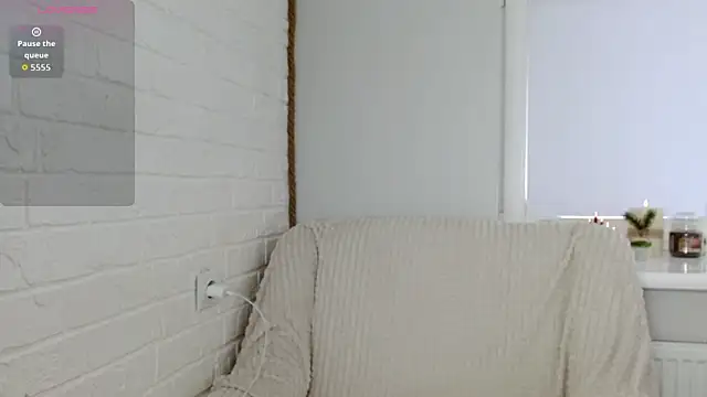 Snapshot of SayMeow_ chatting on 09/14/25, 05:41 SayMeow online show from 09/14/25, 05:41