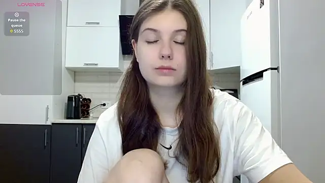 Snapshot of SayMeow_ chatting on 02/26/26, 06:24 SayMeow online show from 02/26/26, 06:24