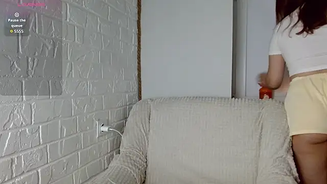 Snapshot of SayMeow_ chatting on 09/18/25, 03:15 SayMeow online show from 09/18/25, 03:15