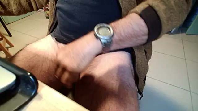 Dan3106x online show from 11/10/25, 07:02