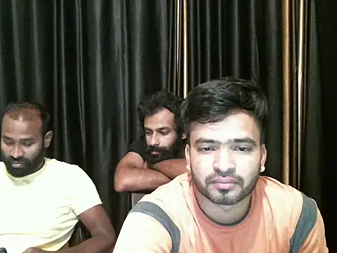 Snapshot of indian2 chatting on 03/12/25, 12:36 indian2 online show from 03/12/25, 12:36