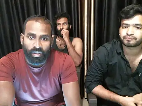 Snapshot of indian2 chatting on 03/04/25, 12:12 indian2 online show from 03/04/25, 12:12