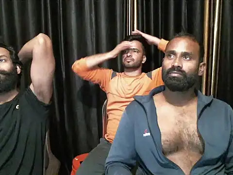 Snapshot of indian2 chatting on 03/12/25, 04:51 indian2 online show from 03/12/25, 04:51