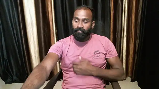 Snapshot of indian2 chatting on 09/20/25, 12:37 indian2 online show from 09/20/25, 12:37