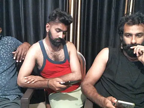 Snapshot of indian2 chatting on 03/06/25, 06:48 indian2 online show from 03/06/25, 06:48