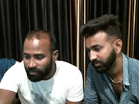 Snapshot of indian2 chatting on 03/06/25, 11:03 indian2 online show from 03/06/25, 11:03