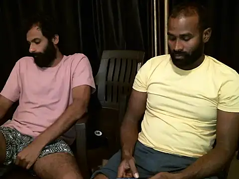 Snapshot of indian2 chatting on 03/10/25, 12:17 indian2 online show from 03/10/25, 12:17