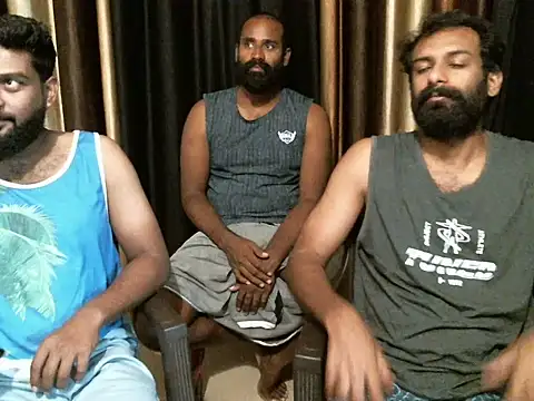Snapshot of indian2 chatting on 07/12/26, 03:18 indian2 online show from 07/12/26, 03:18