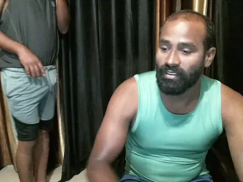 Snapshot of indian2 chatting on 11/14/25, 06:39 indian2 online show from 11/14/25, 06:39