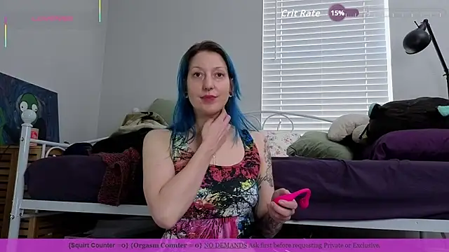 MissCumberdale online show from 11/21/25, 07:02