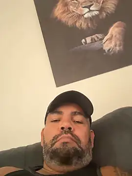 Snapshot of adgato chatting on 04/13/26, 03:16 adgato online show from 04/13/26, 03:16